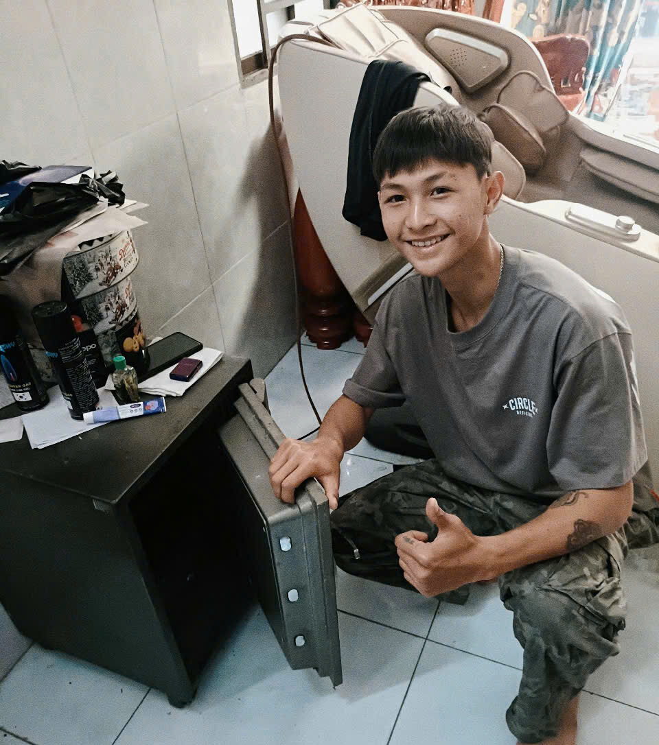 Thợ khóa an giang
