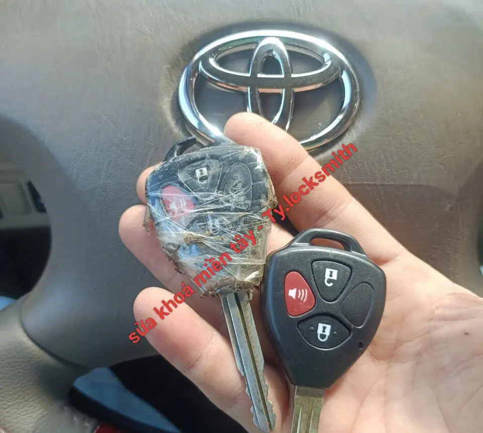 l&agrave;m remote xe hơi thủ đức